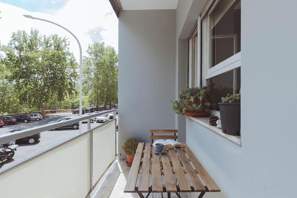 Modern Spacious On The Tevere