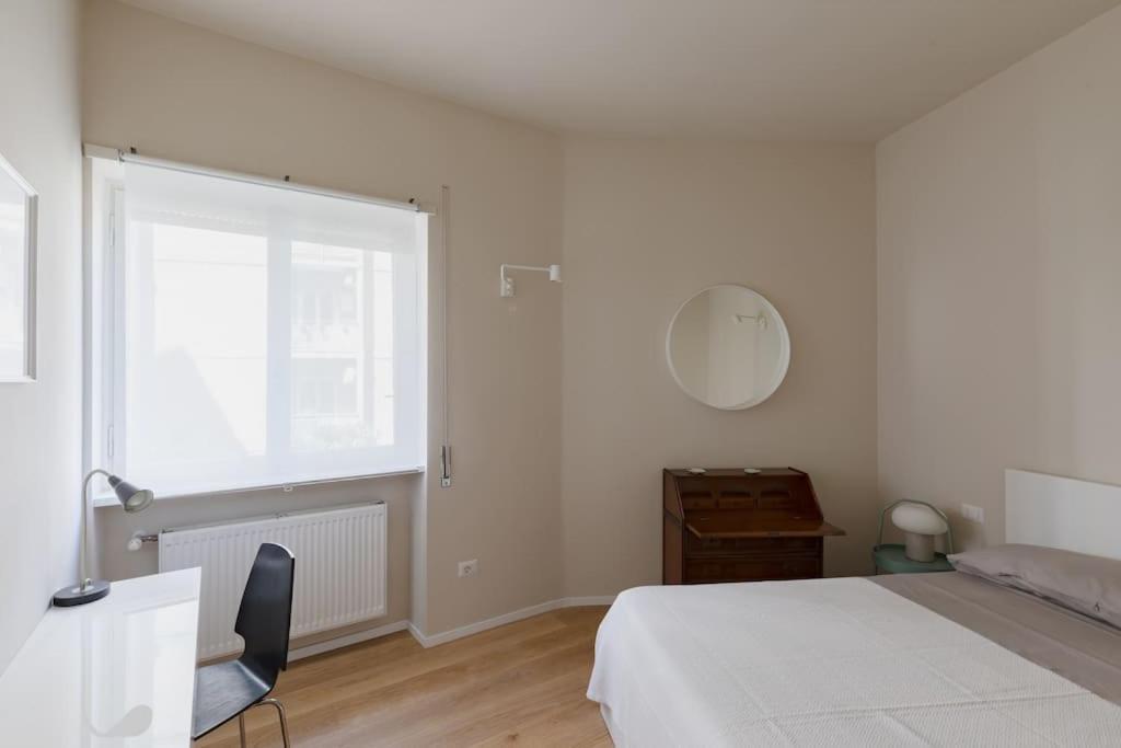 Apartment Modern Spacious On The Tevere Rome